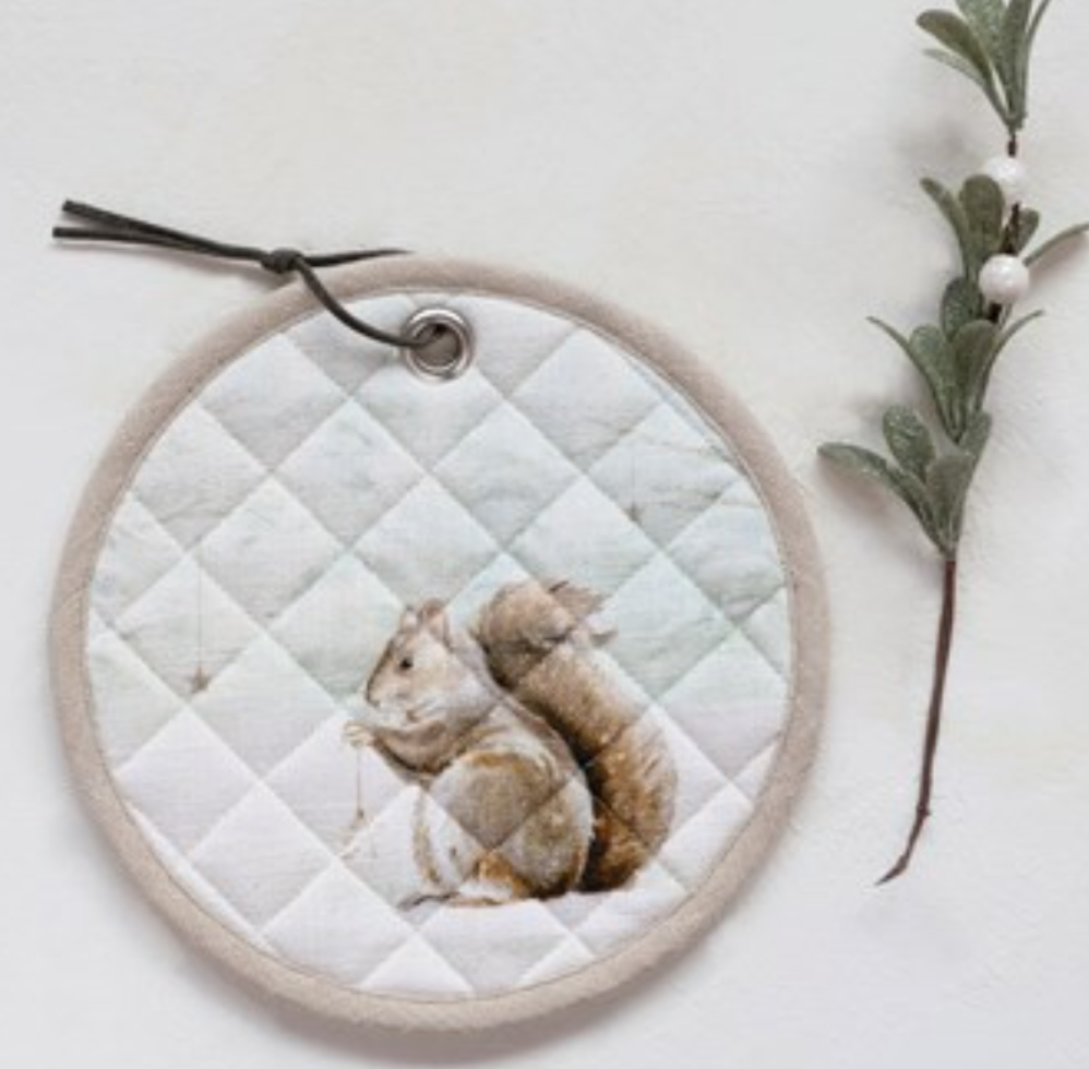 Pot Holder w/ Squirrel & Patterned Back