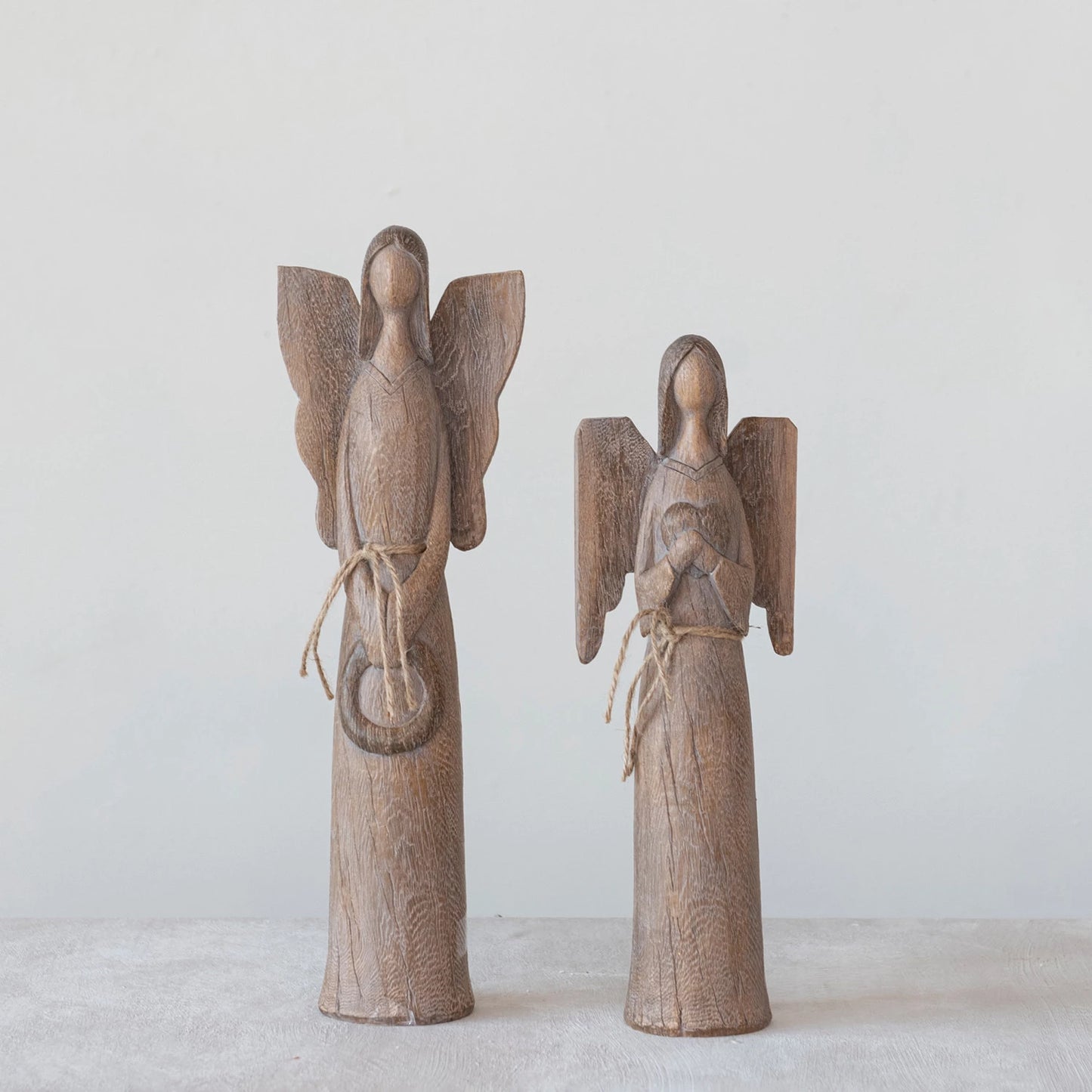 Resin Angel w/ Wood Finish | Wreath