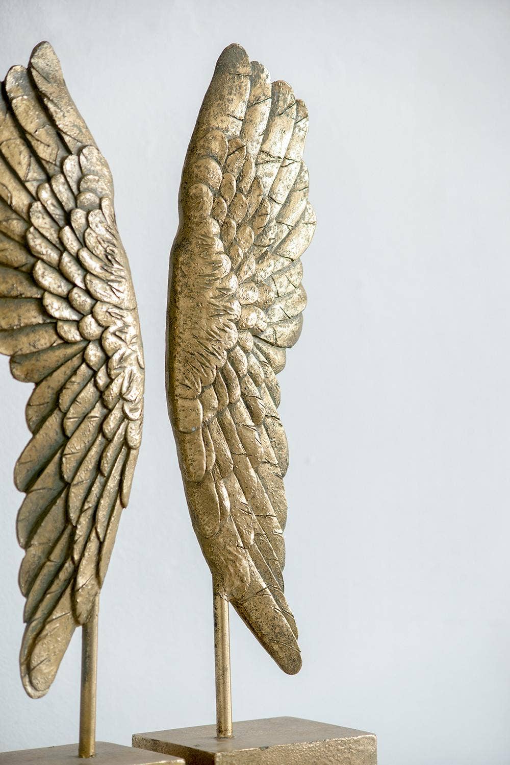 Wing Bookends