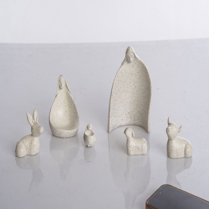 Nativity set of 6
