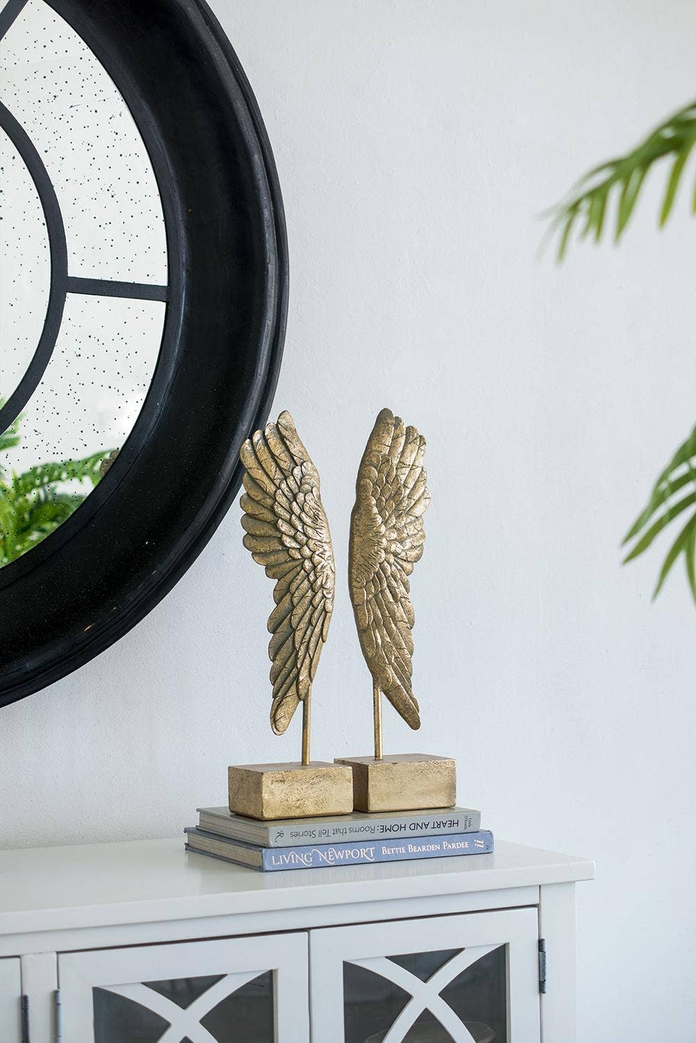 Wing Bookends