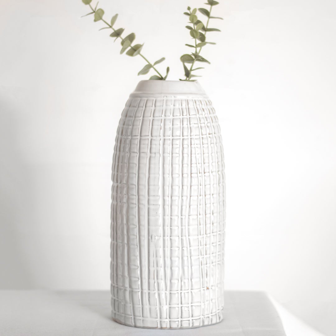 13.8″ WHITE URBAN CHECK VASE