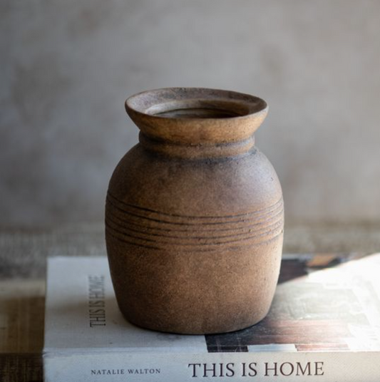 VINTAGE BROWN CERAMIC VASE