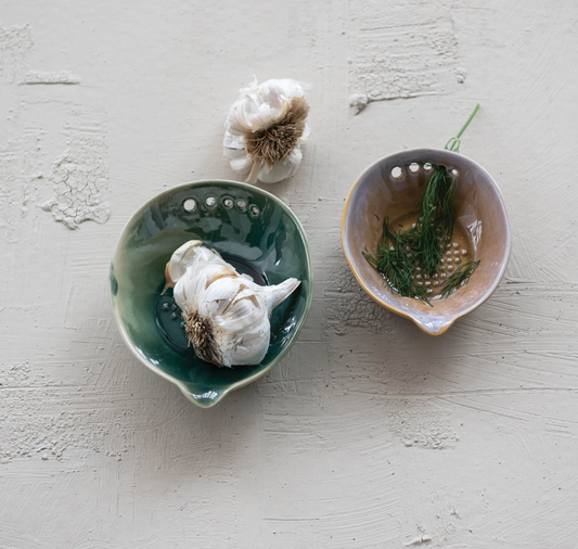 Garlic/Ginger Graters w/Herb Stripper