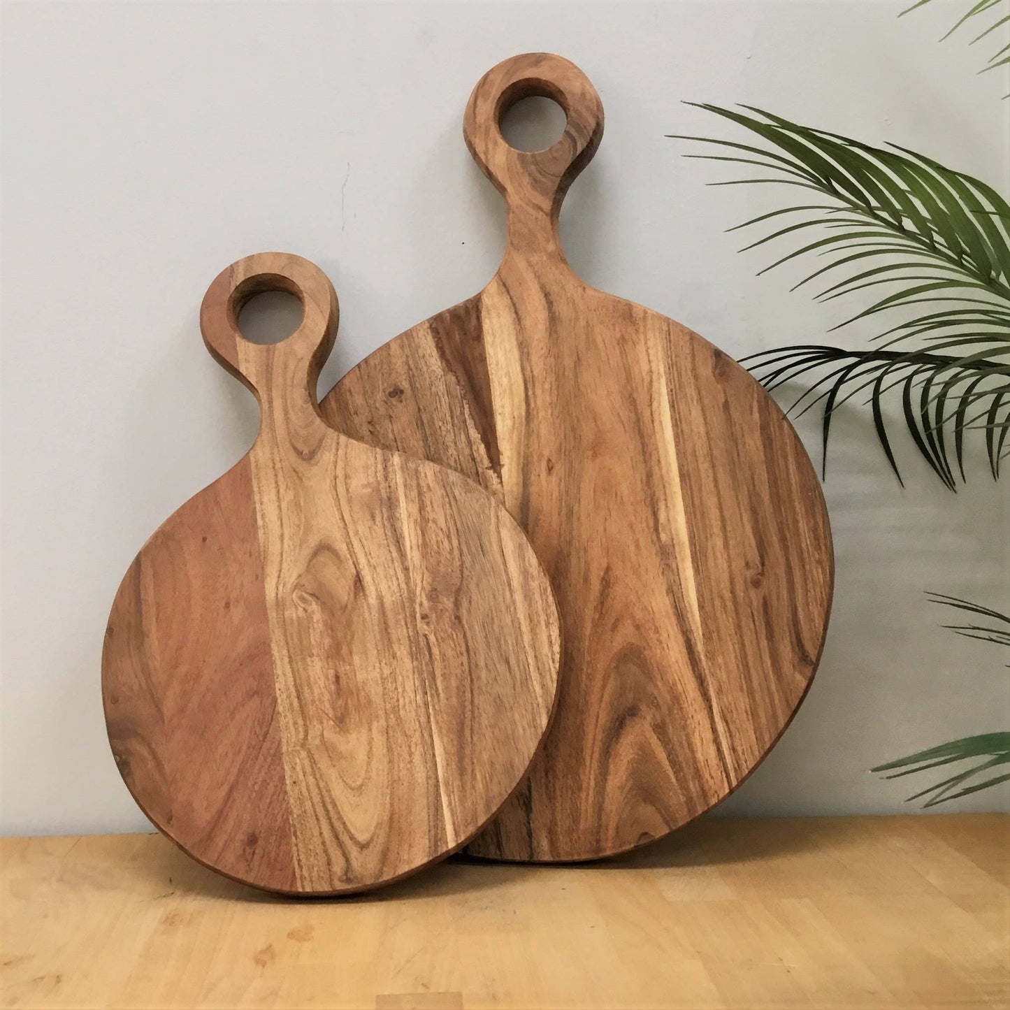 LG Acacia Wood Cutting Board with Handle